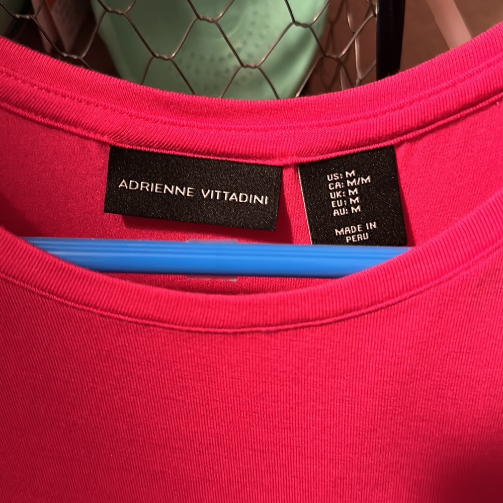 Pink Tank - Picture 2 of 2